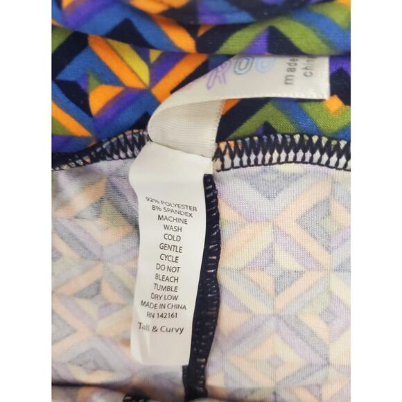 LuLaRoe Leggings TC Tall & Curvy Butter Soft Geometric Print Womens Plus Size - Picture 6 of 6